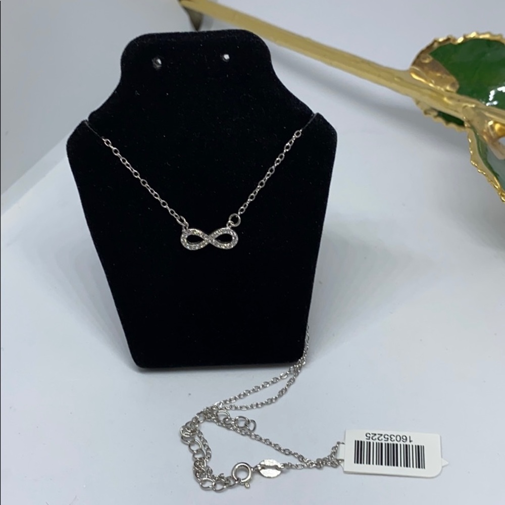 Sterling silver eternity necklace